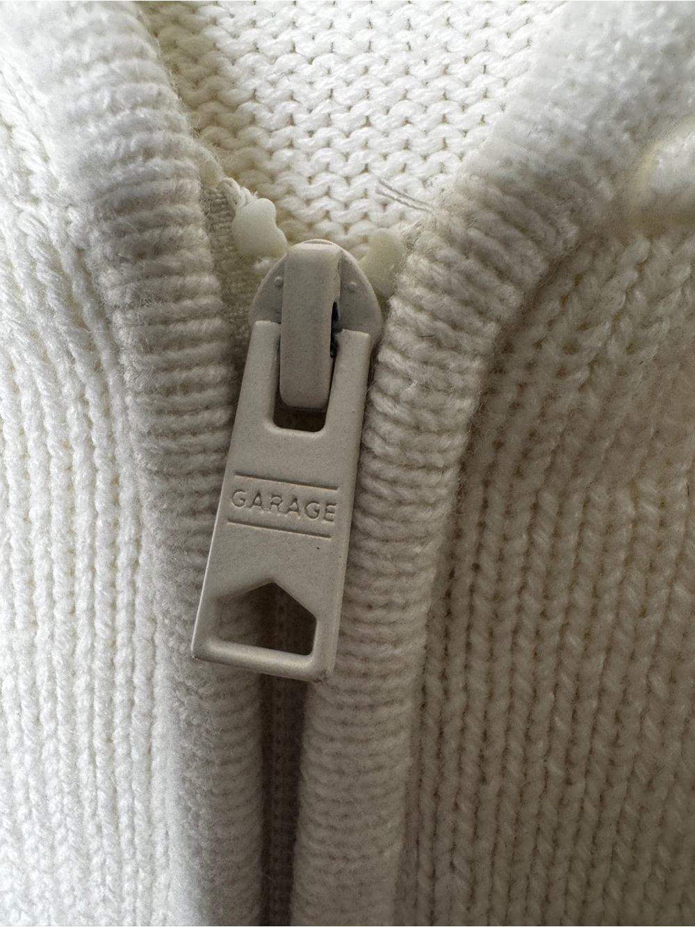 Garage Women’s White Stripped Knit Hoodie Sweater Medium Cropped Casual Preppy - Picture 5 of 9